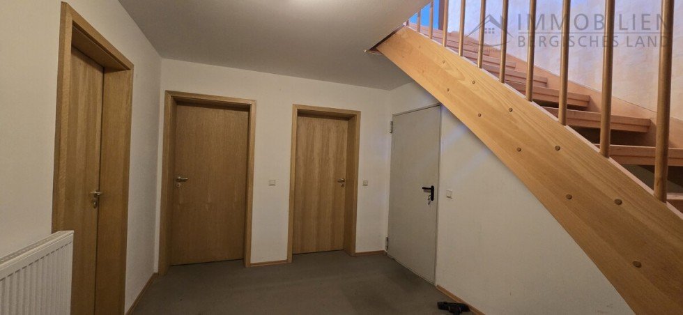 Kellerflur (Bestand) Einfamilienhaus H�ckeswagen