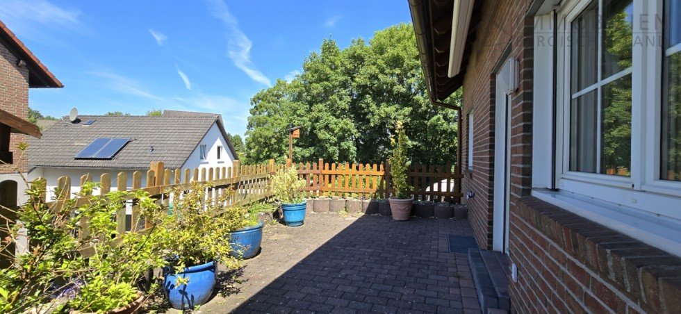Terrasse (Bestand) Einfamilienhaus H�ckeswagen