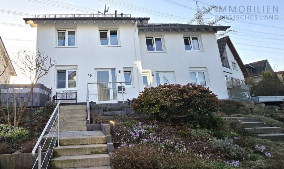 Ansicht Doppelhaush�lfte H�ckeswagen