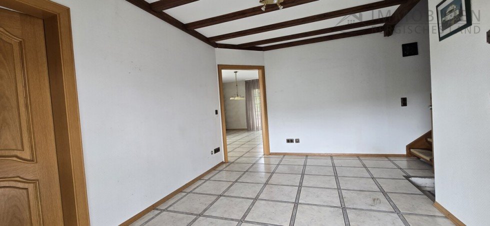 Eingangsdiele Einfamilienhaus H�ckeswagen