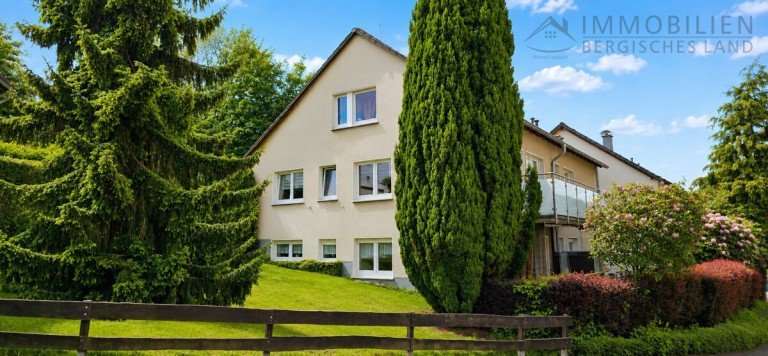 Ansicht Radevormwald Erdgeschosswohnung GEM�TLICHE 1-ZIMMER-WOHNUNG MIT BALKON IN RUHIGER INNENSTADTLAGE