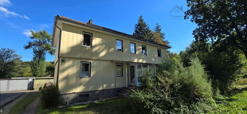 Stra�enansicht Mehrfamilienhaus H�ckeswagen