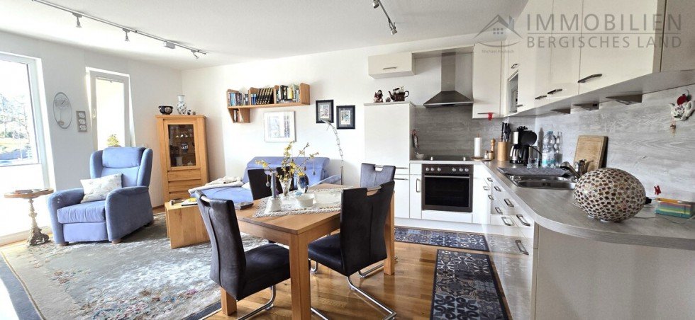 Wohnen-Essen-Kochen Etagenwohnung H�ckeswagen