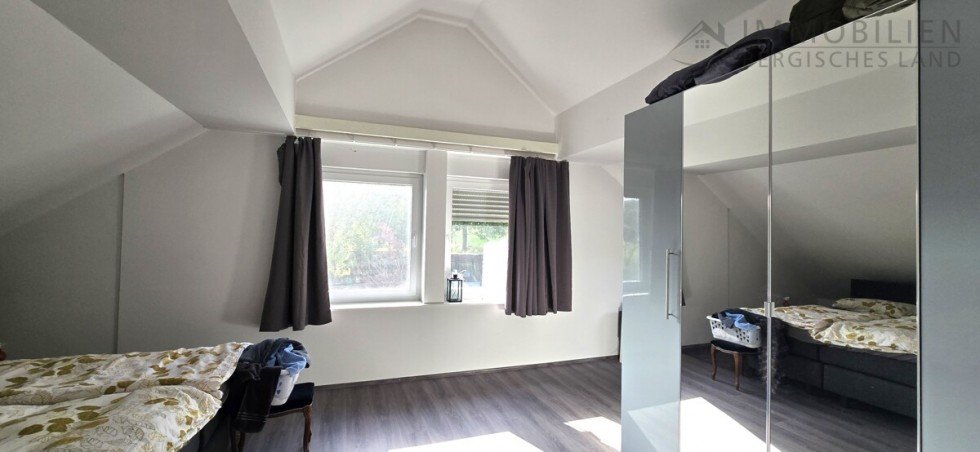 Schlafzimmer Einfamilienhaus H�ckeswagen