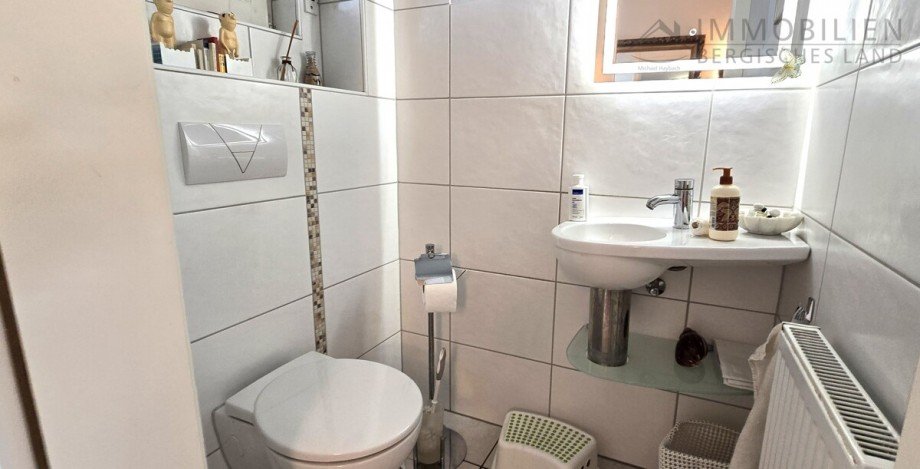 G�ste-WC Reihenendhaus H�ckeswagen