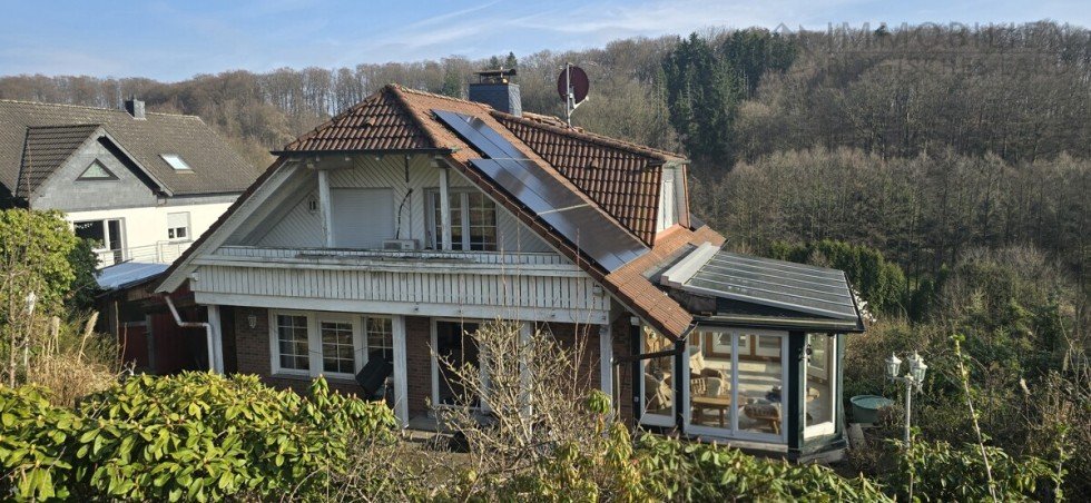 Blick vom Garten Einfamilienhaus H�ckeswagen