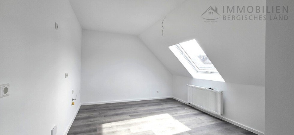 Essk�che Dachgeschosswohnung Remscheid