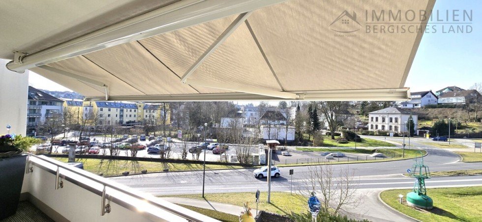 ElektrischeMarkise Etagenwohnung H�ckeswagen