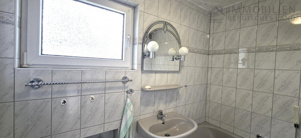 Bad OG Reihenendhaus H�ckeswagen