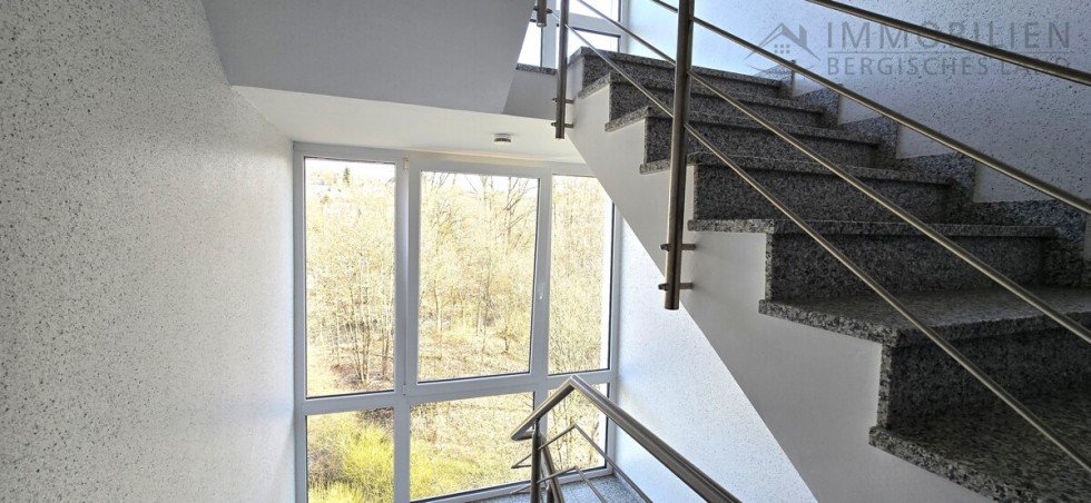 Treppenhaus Etagenwohnung H�ckeswagen