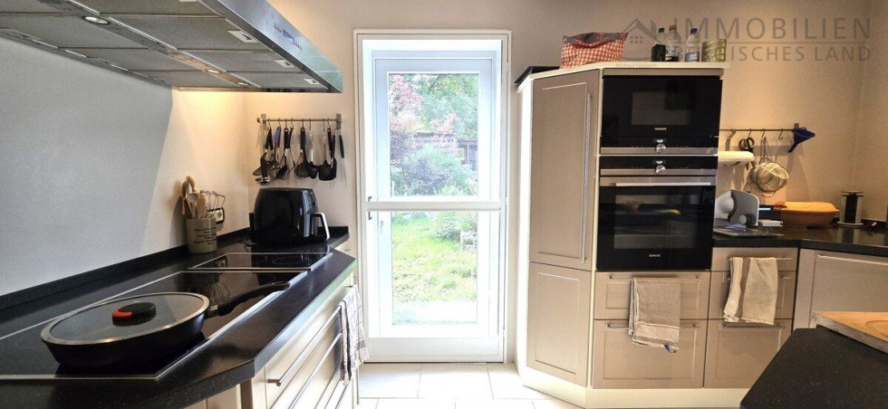 K�che mit Zugang Terrasse Einfamilienhaus H�ckeswagen