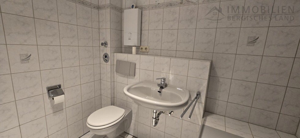 Bad Etagenwohnung Radevormwald