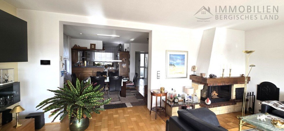 Wohnbereich Reihenendhaus H�ckeswagen