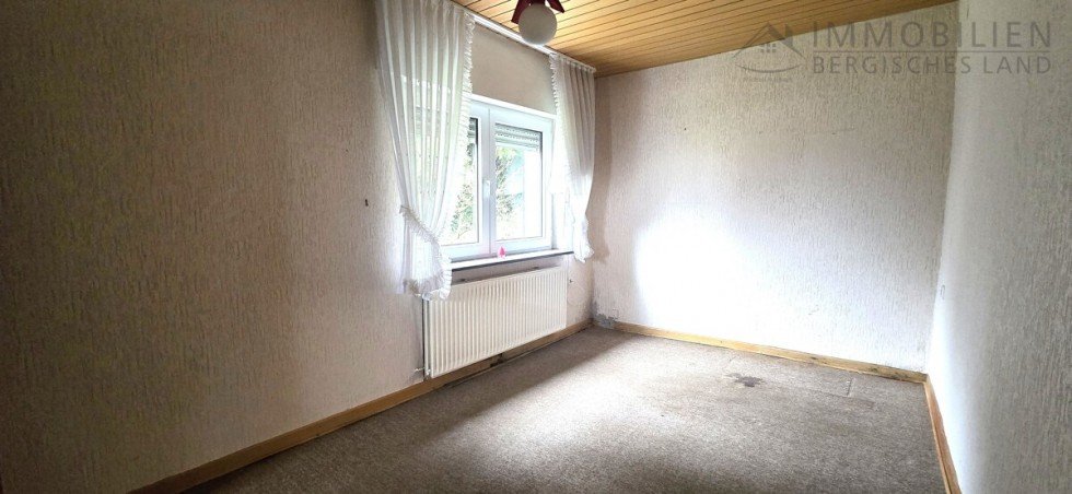 Zimmer EG Einfamilienhaus H�ckeswagen