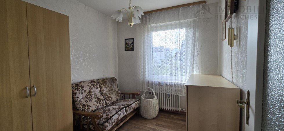 Gast-Arbeiten Reihenendhaus H�ckeswagen