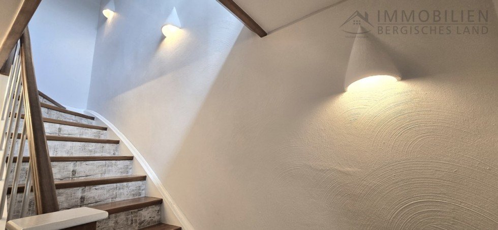 Treppenausgang Reiheneckhaus H�ckeswagen