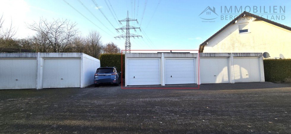 Garagen Doppelhaush�lfte H�ckeswagen