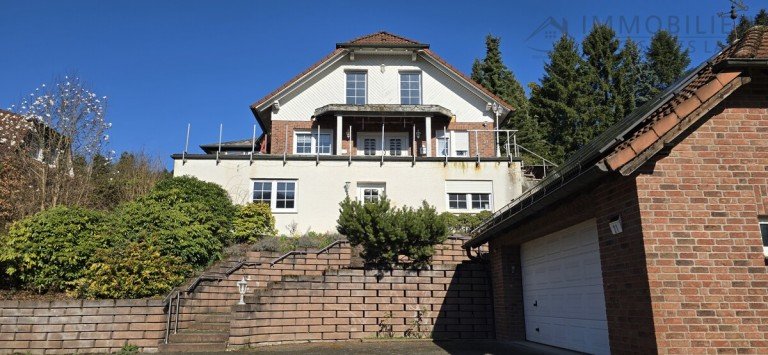 Ansicht H�ckeswagen Einfamilienhaus GROSSES EINFAMILIENHAUS MIT EINLIEGERWOHNUNG UND DOPPELGARAGE RUHIG GELEGEN AM RAND DER INNENSTADT